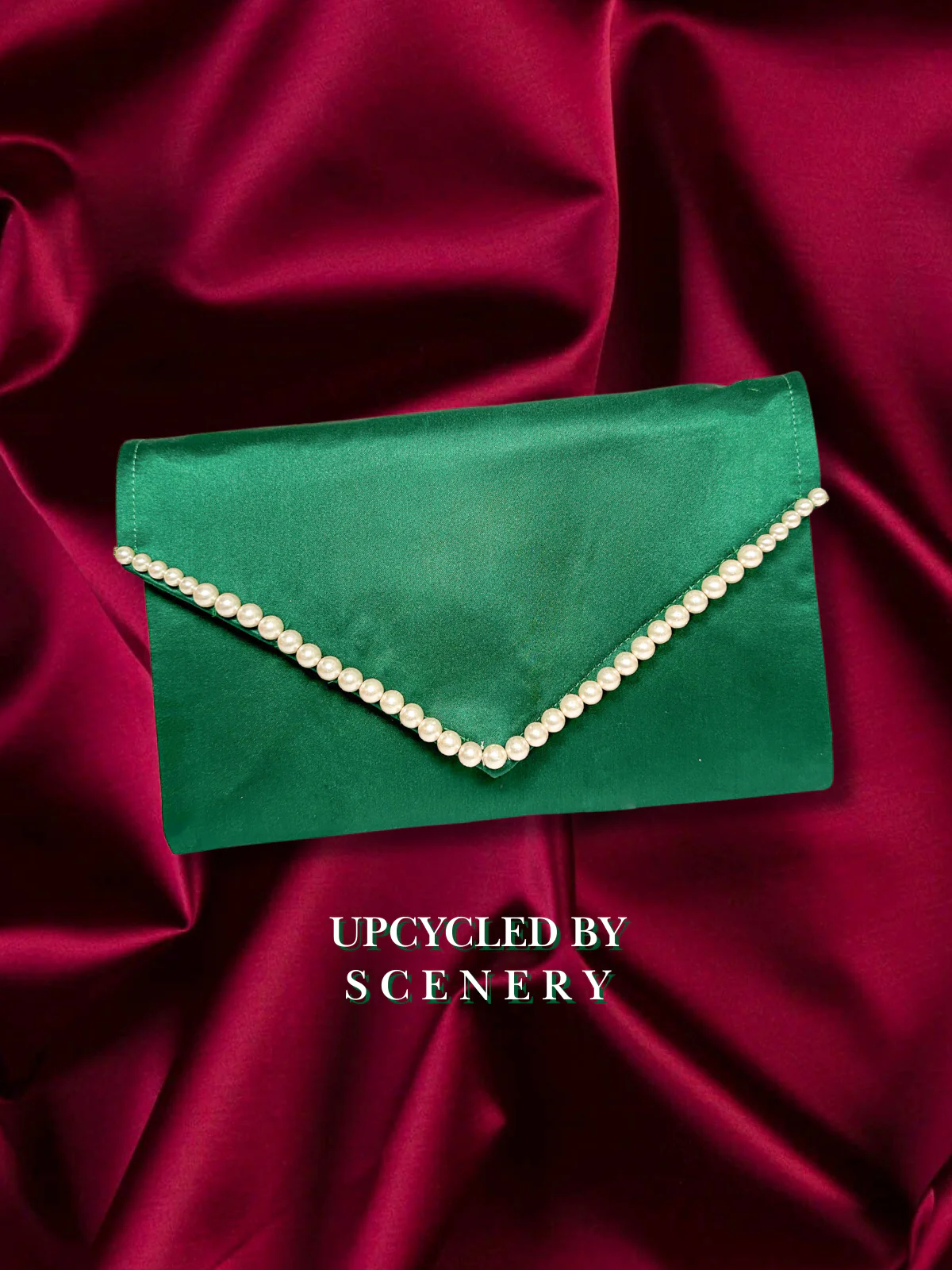 Bad Cinderella Green Stepmother Clutch with Jewelry (Broadway) 1
